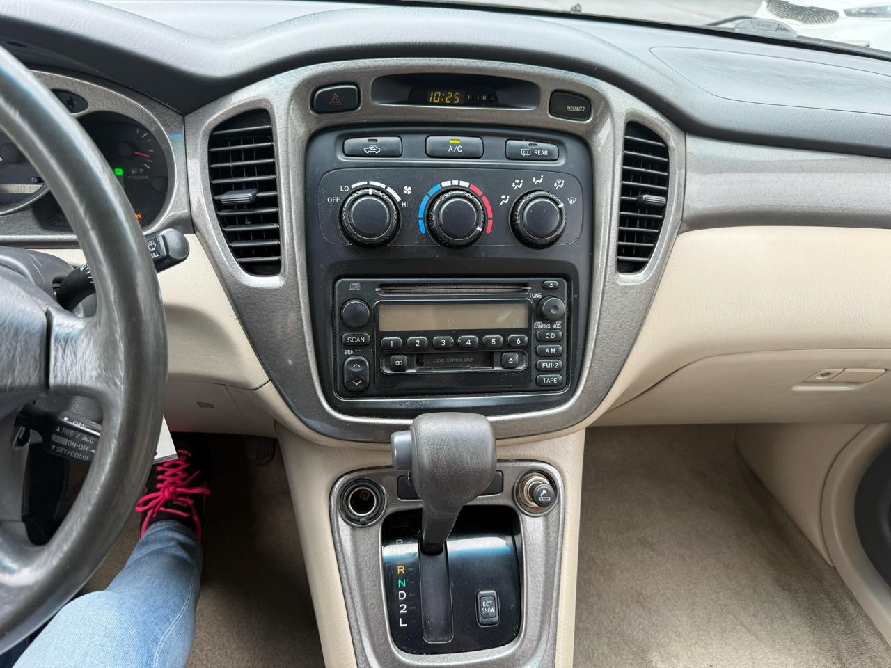 Toyota Highlander  2003