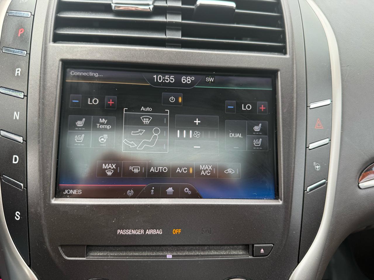 Lincoln MKC  2015