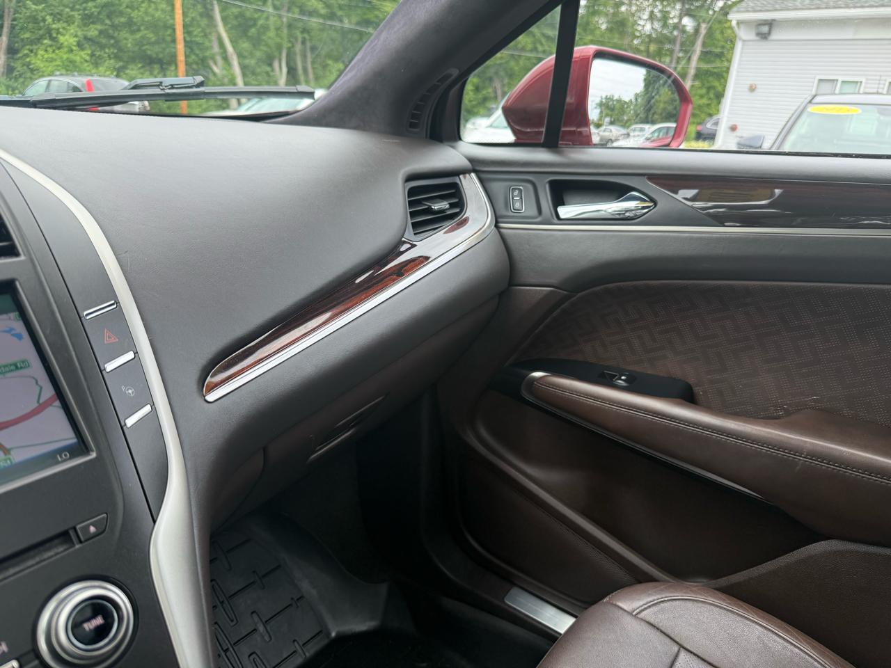Lincoln MKC  2015