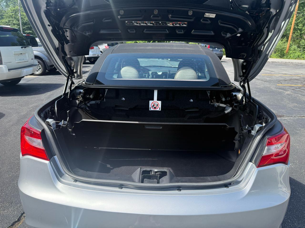 Chrysler 200  2011