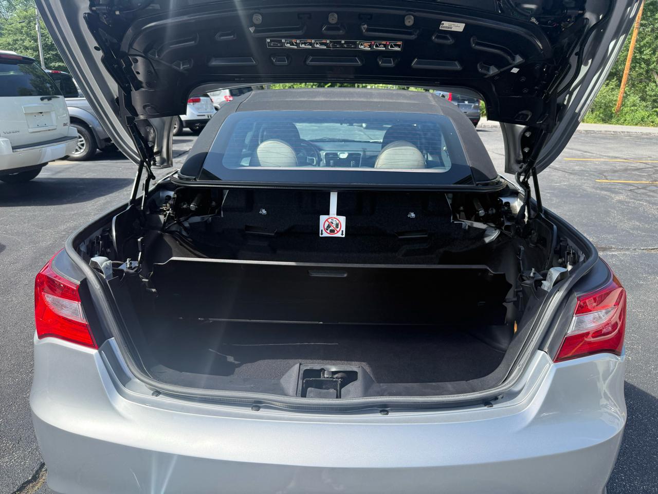 Chrysler 200  2011
