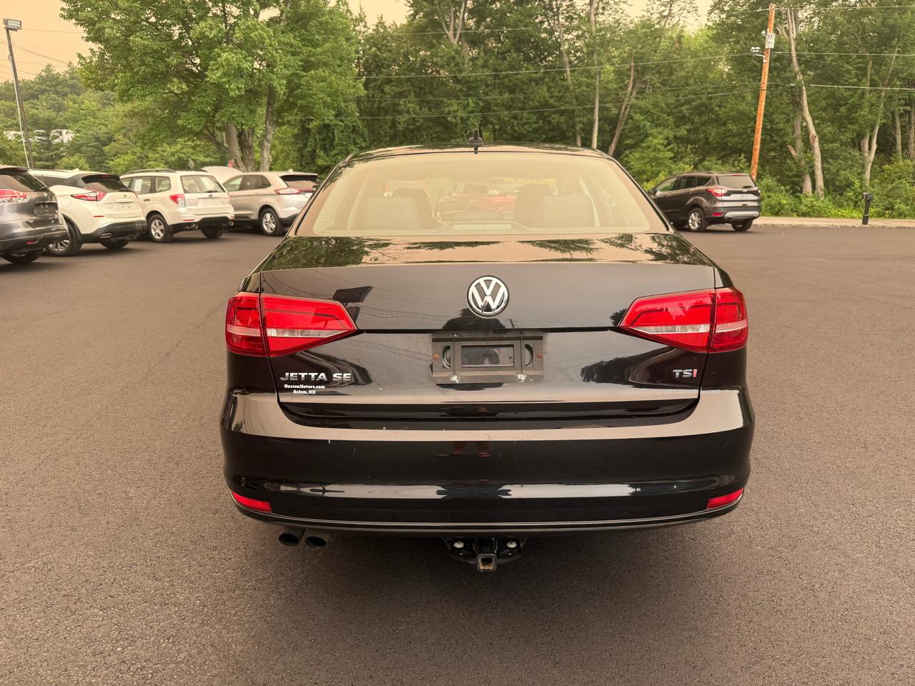 Volkswagen Jetta Sedan  2015