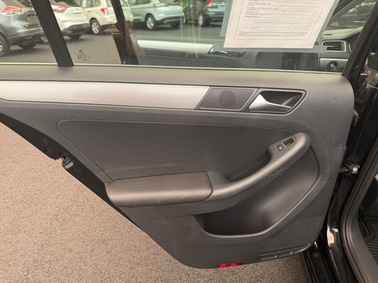 Volkswagen Jetta Sedan  2015