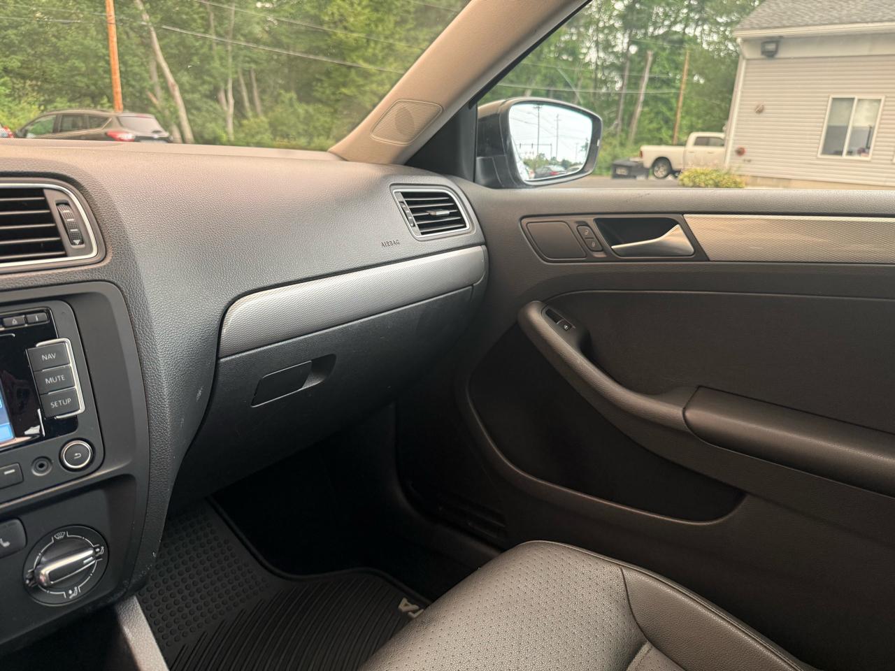 Volkswagen Jetta Sedan  2015