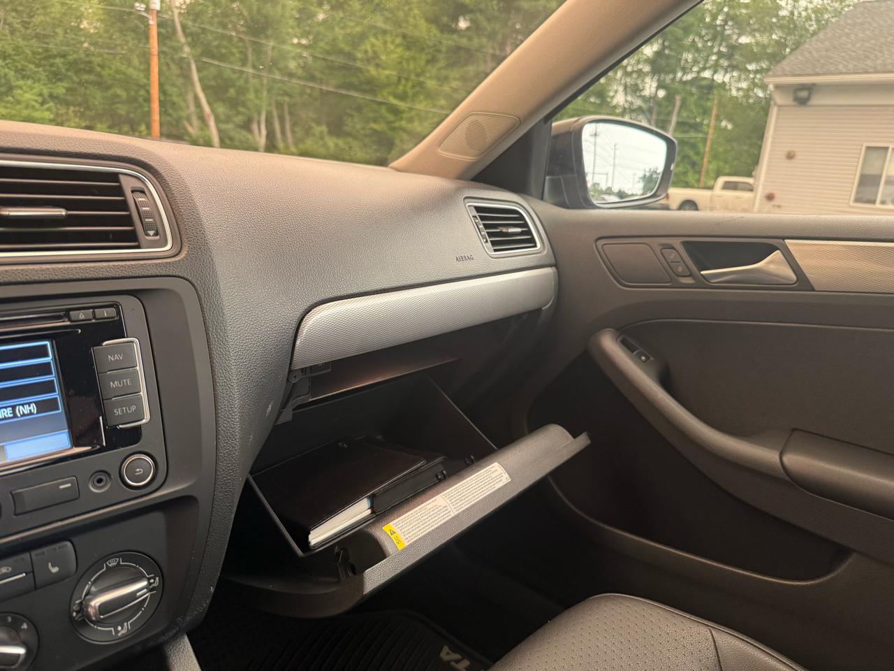 Volkswagen Jetta Sedan  2015