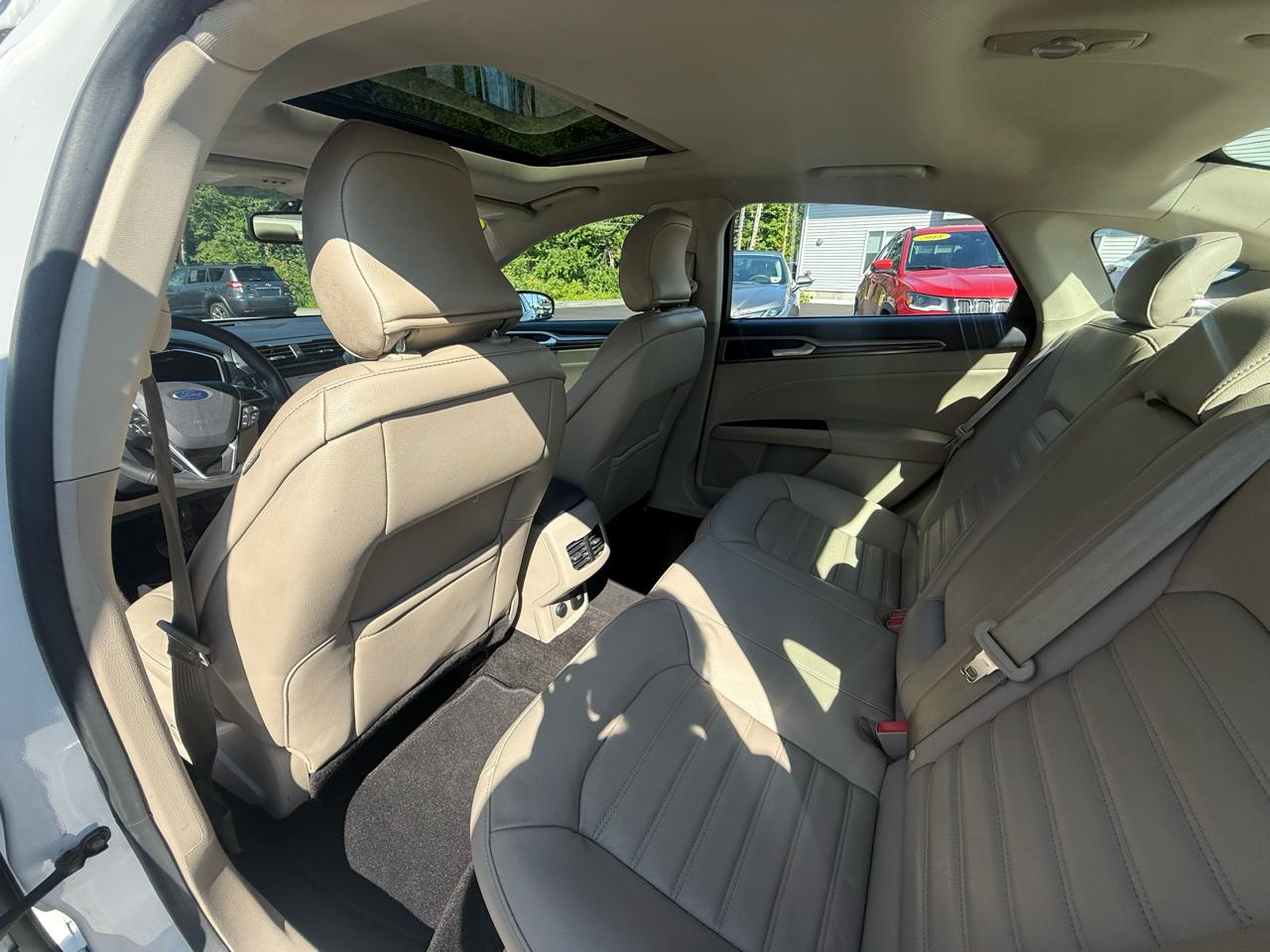 Ford Fusion Energi  2017