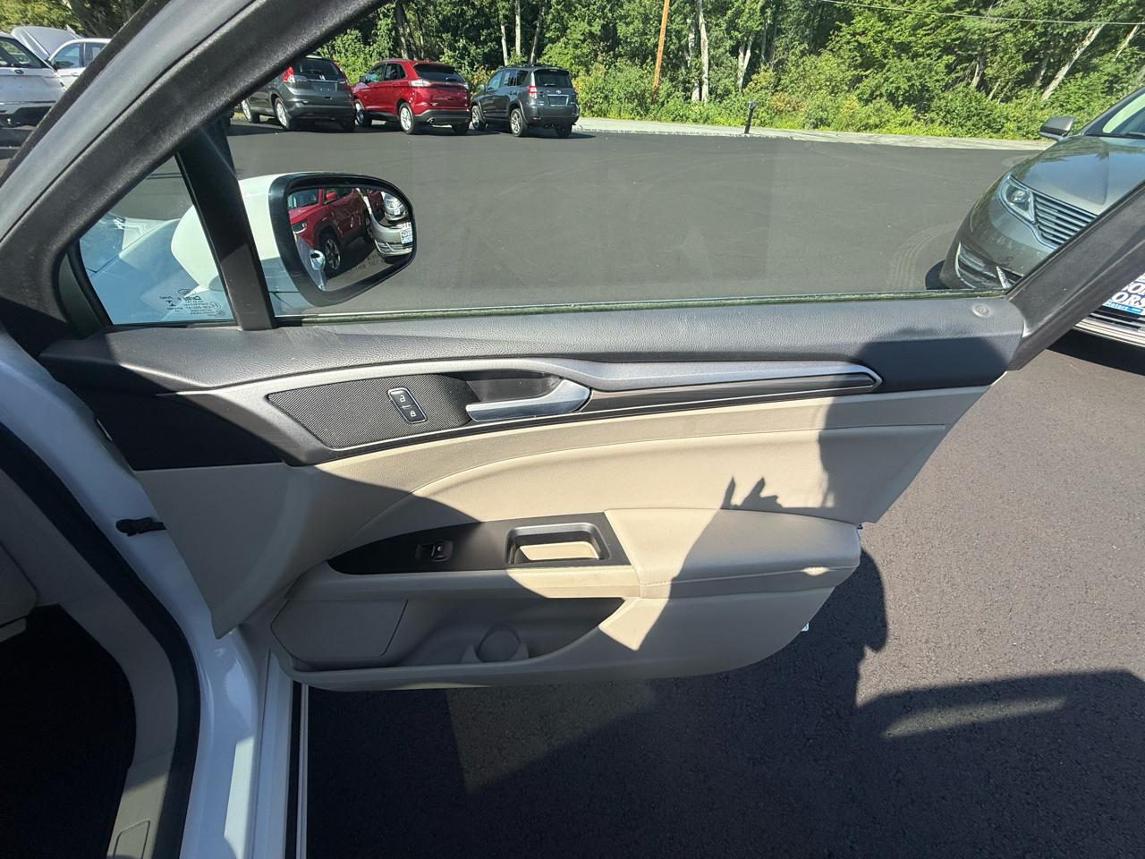 Ford Fusion Energi  2017