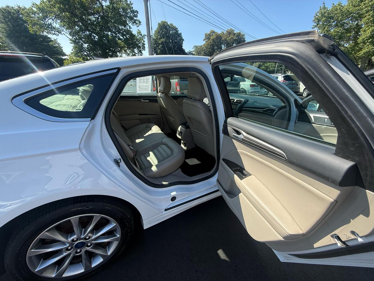 Ford Fusion Energi  2017