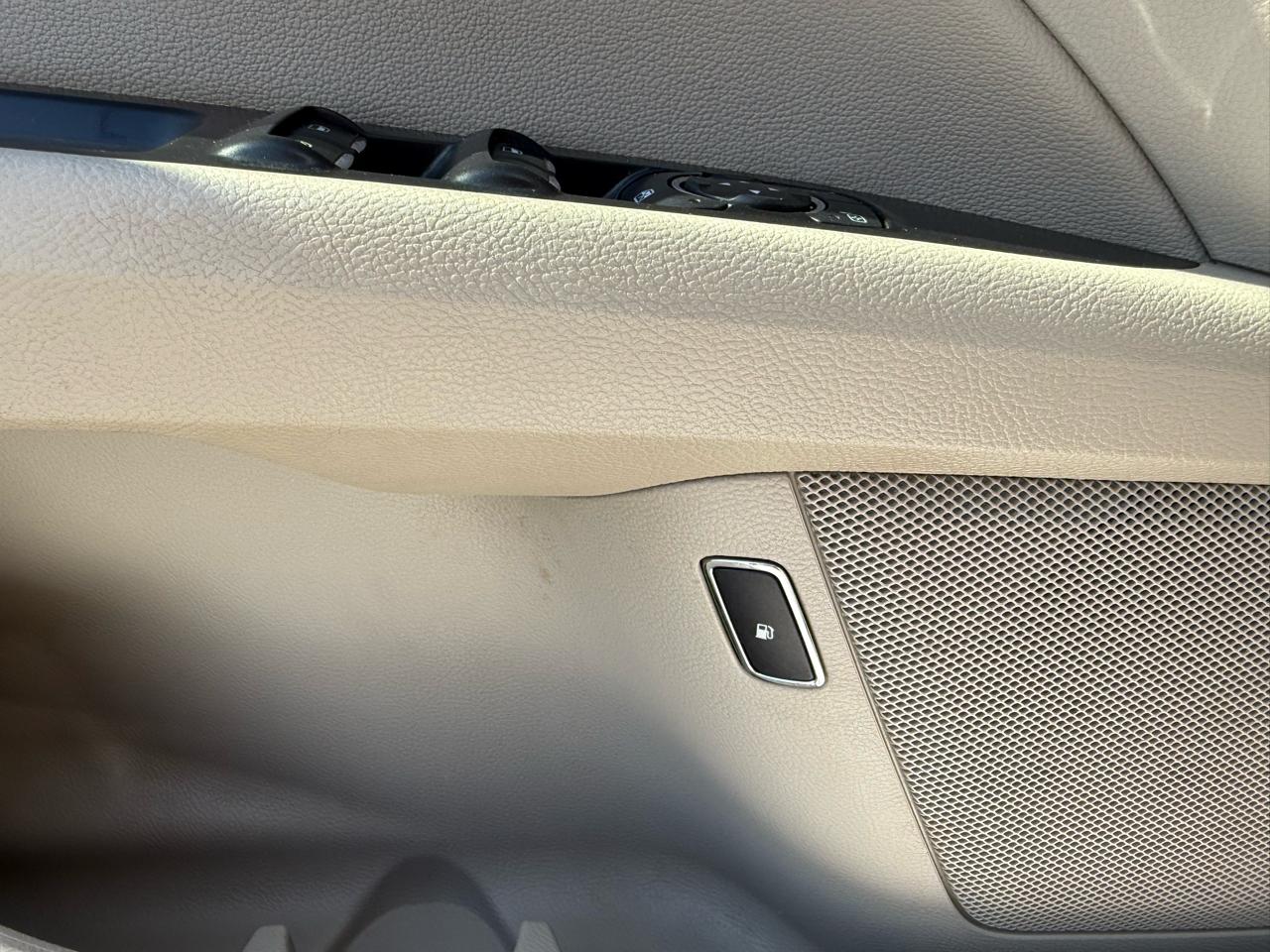 Ford Fusion Energi  2017