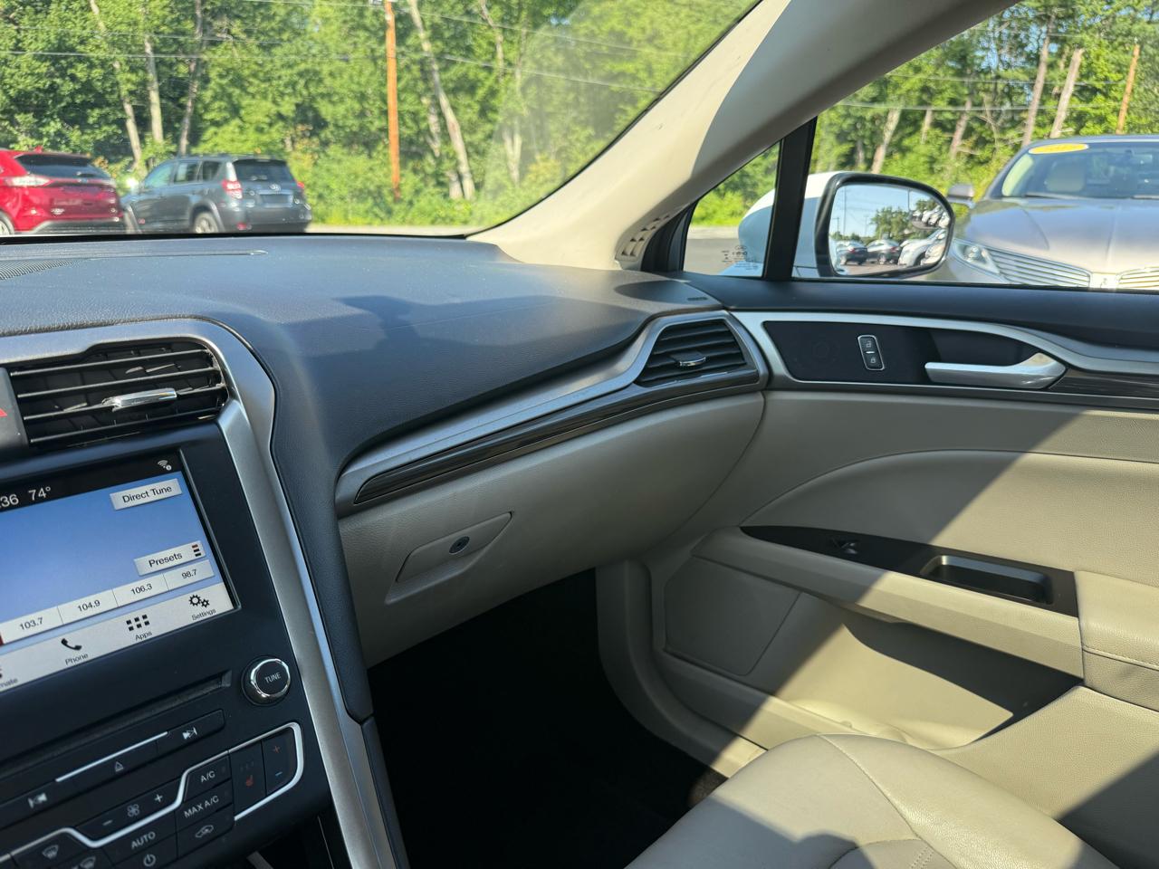Ford Fusion Energi  2017