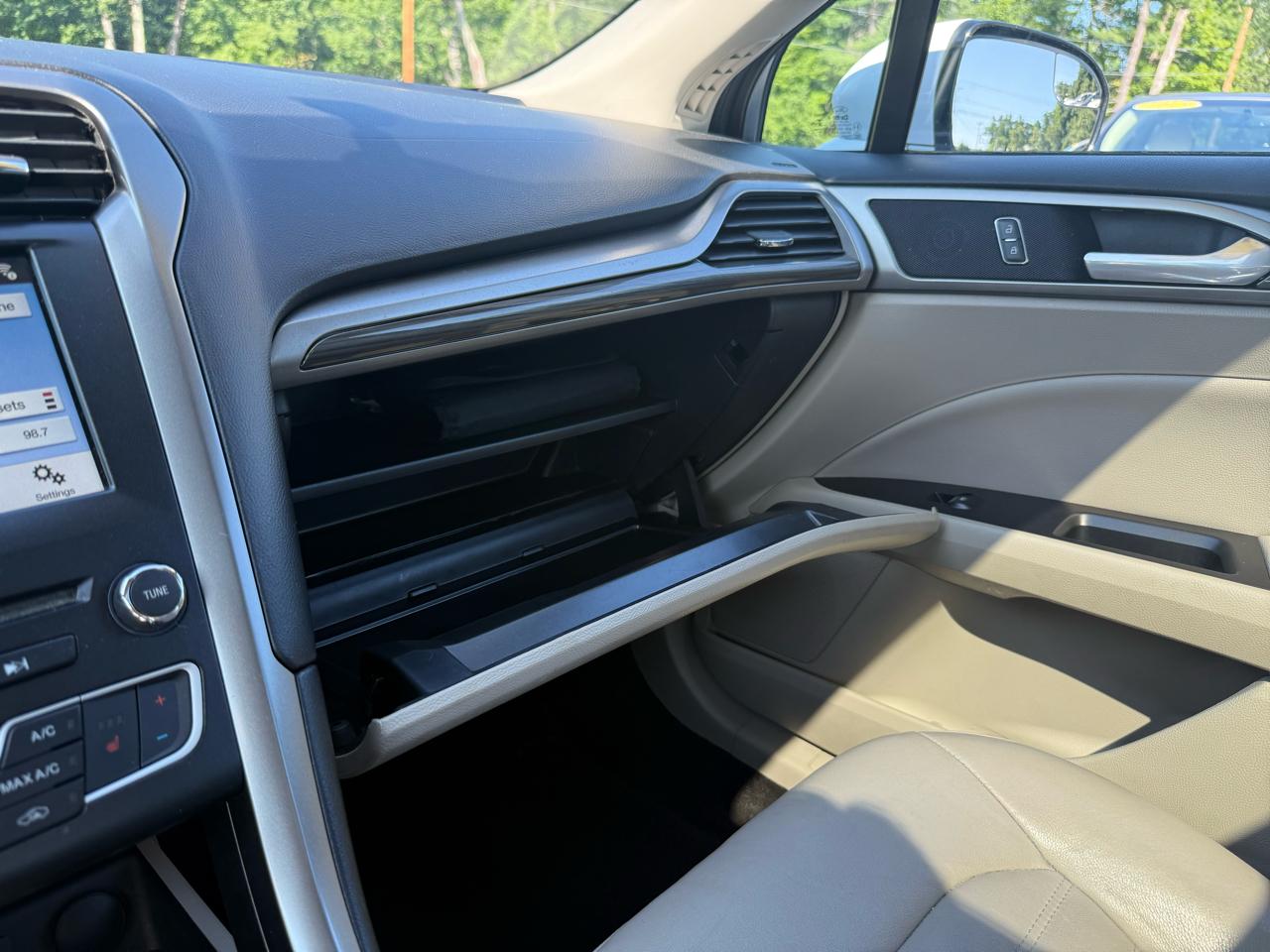 Ford Fusion Energi  2017