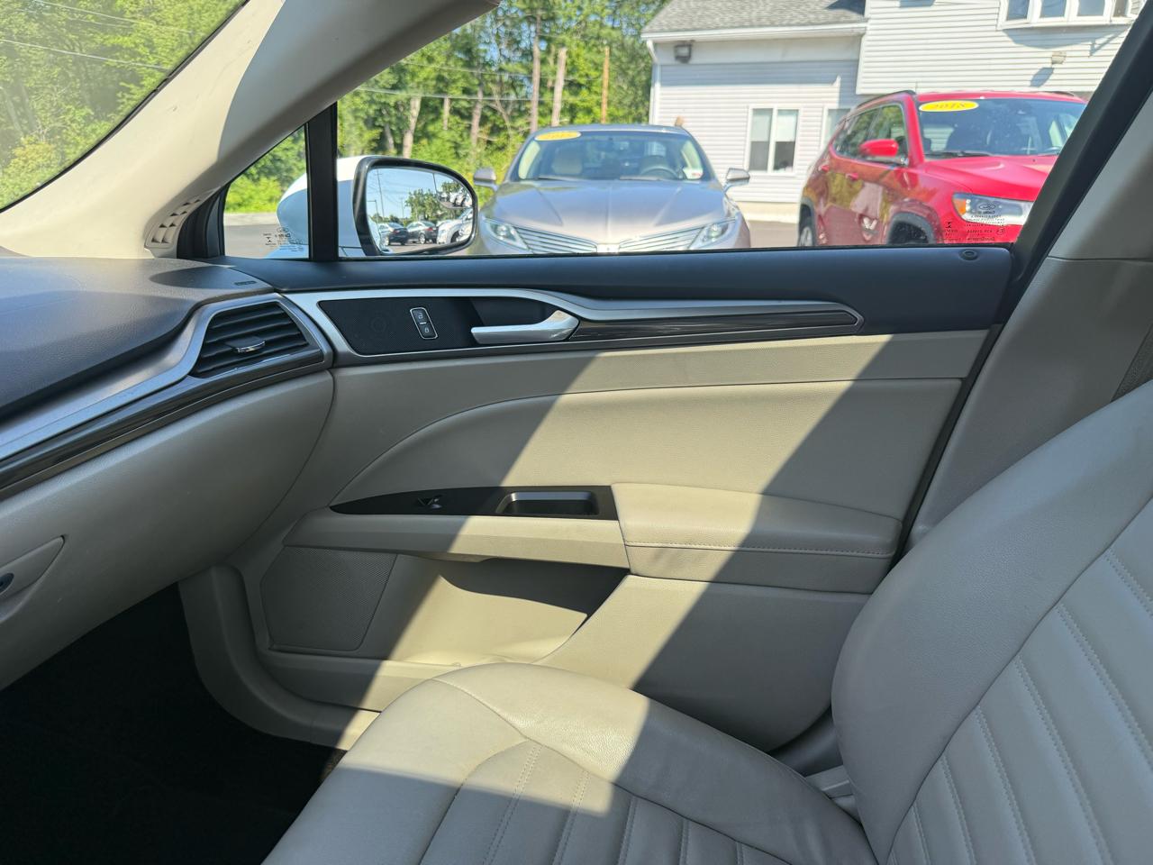 Ford Fusion Energi  2017