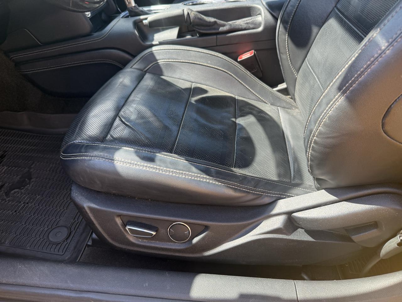 Ford Mustang  2018