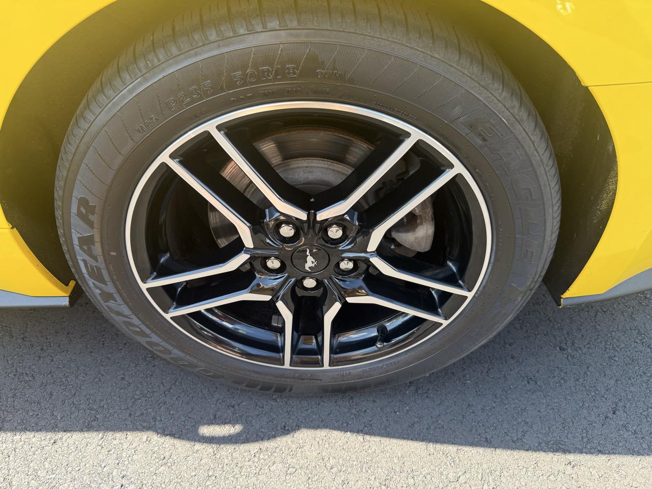 Ford Mustang  2018