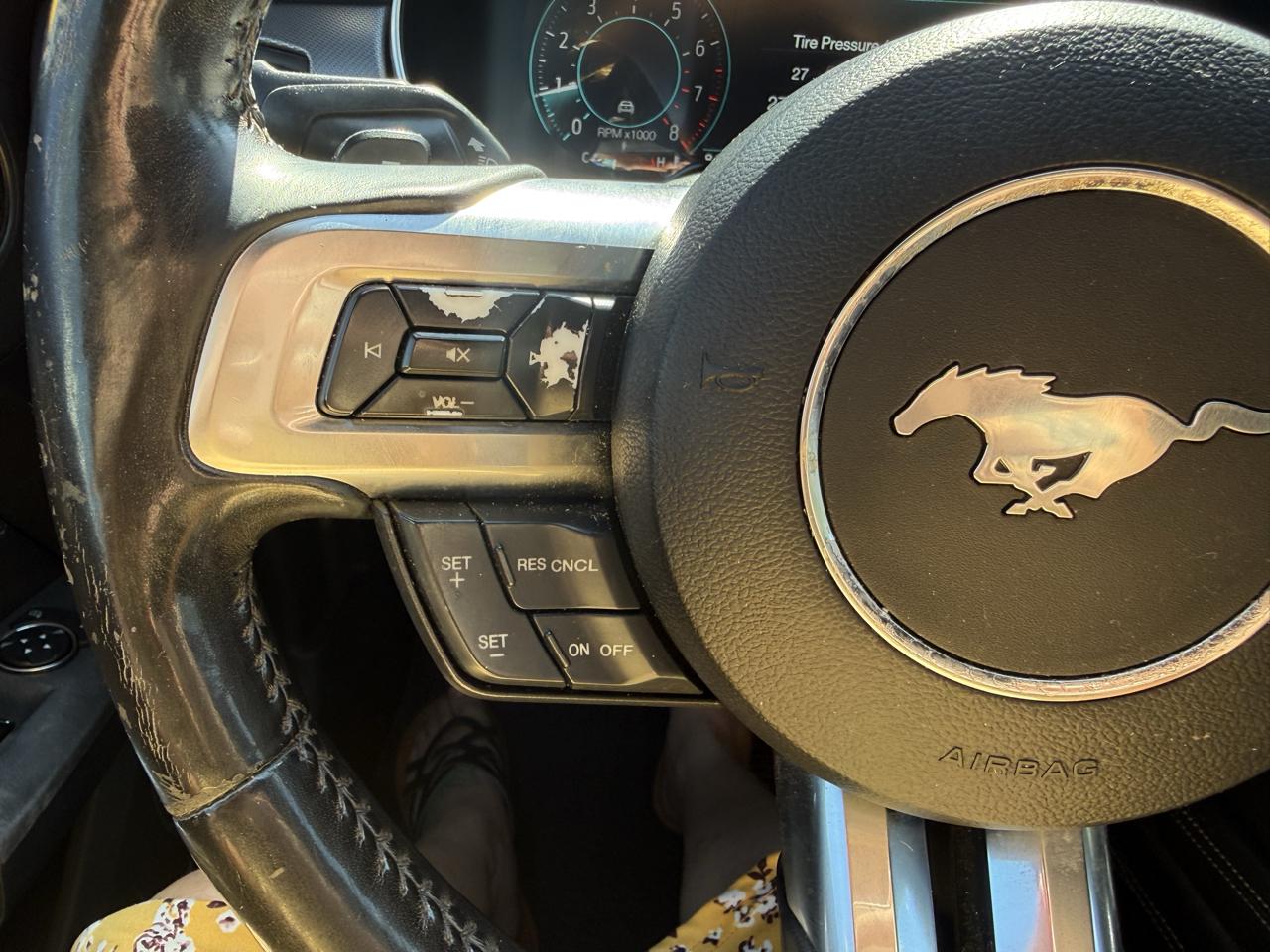 Ford Mustang  2018