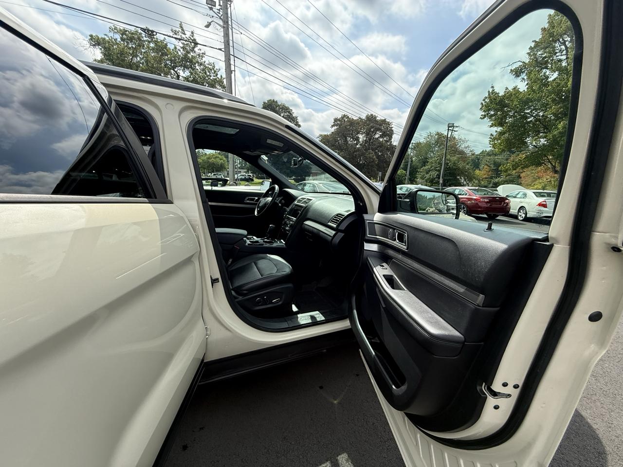 Ford Explorer  2018