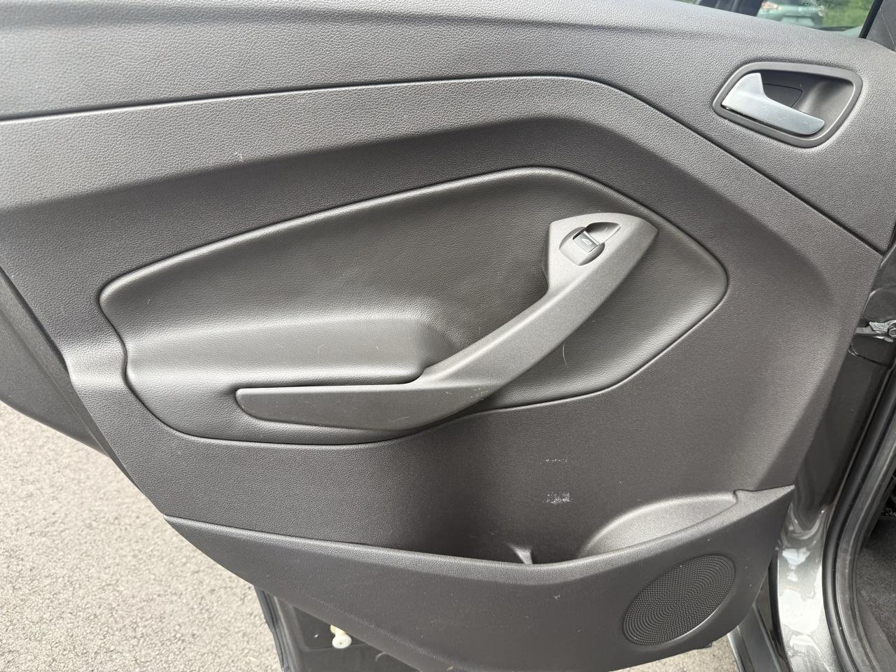 Ford Escape  2016