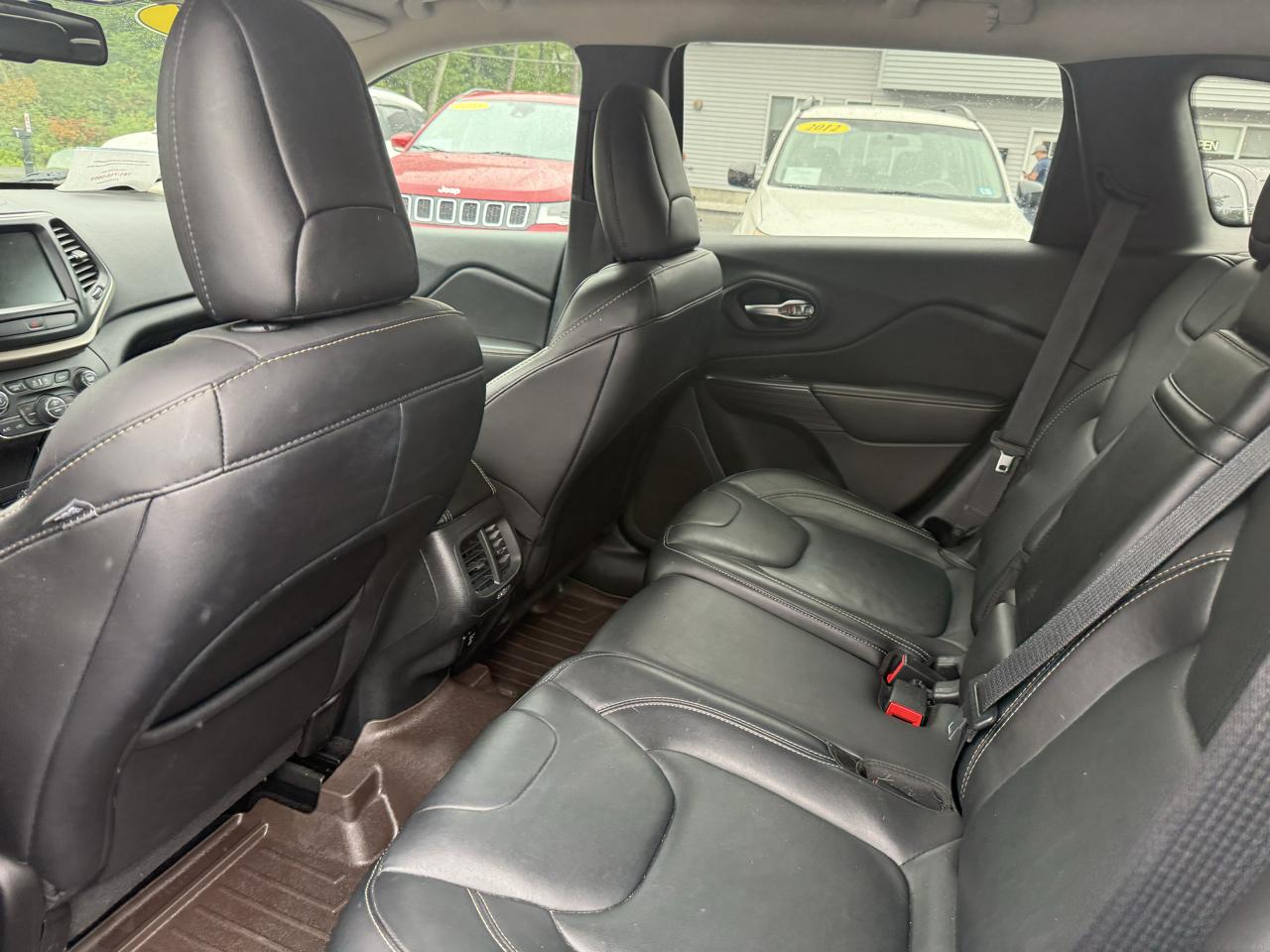 Jeep Cherokee  2016