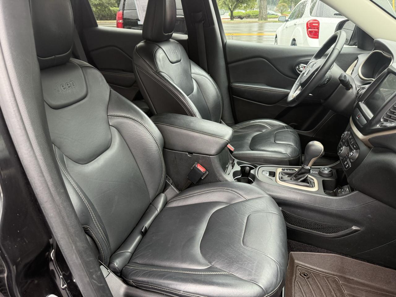 Jeep Cherokee  2016