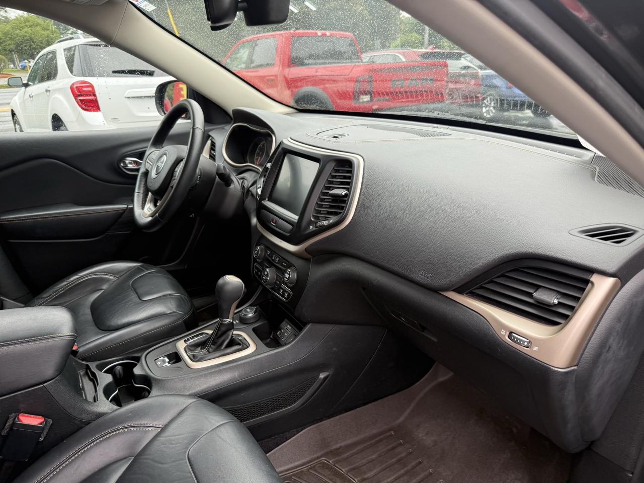 Jeep Cherokee  2016