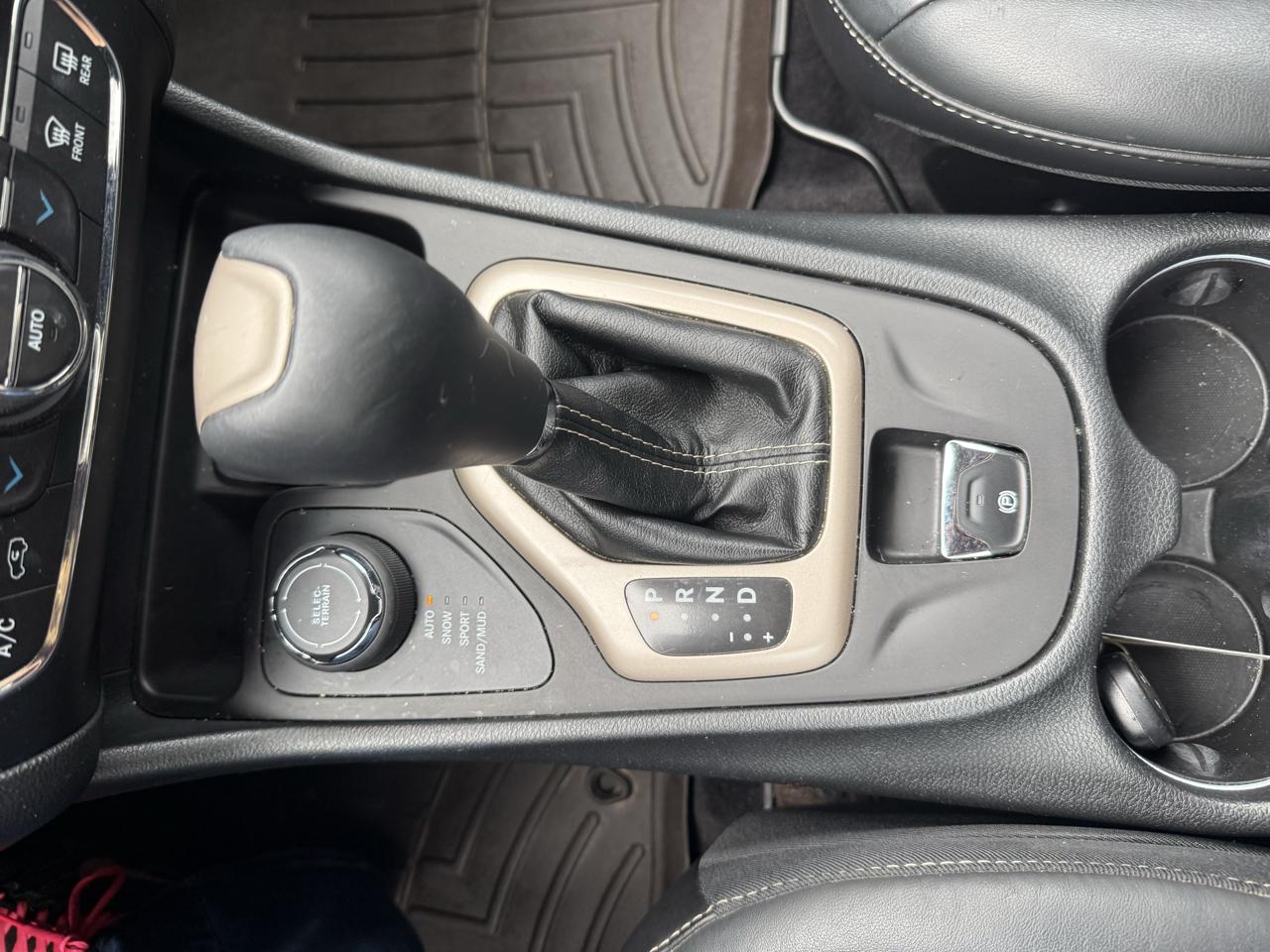 Jeep Cherokee  2016
