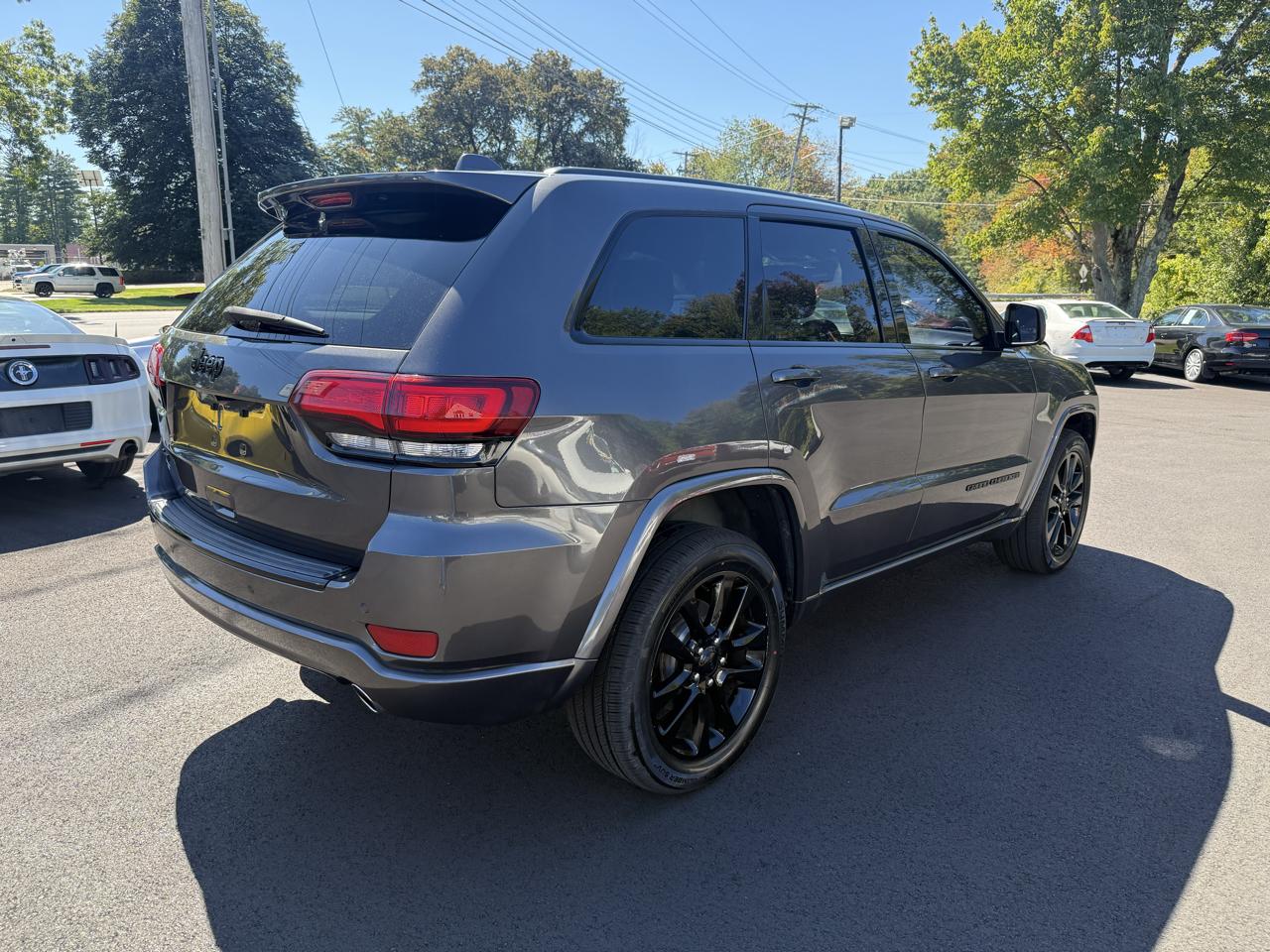 Jeep Grand Cherokee  2017