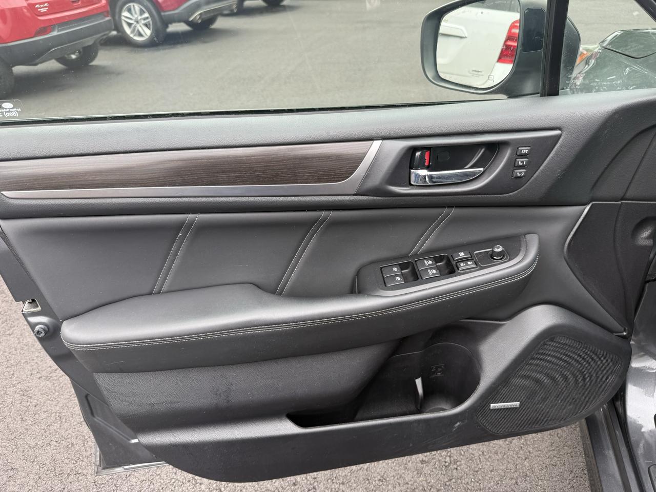 Subaru Legacy  2018
