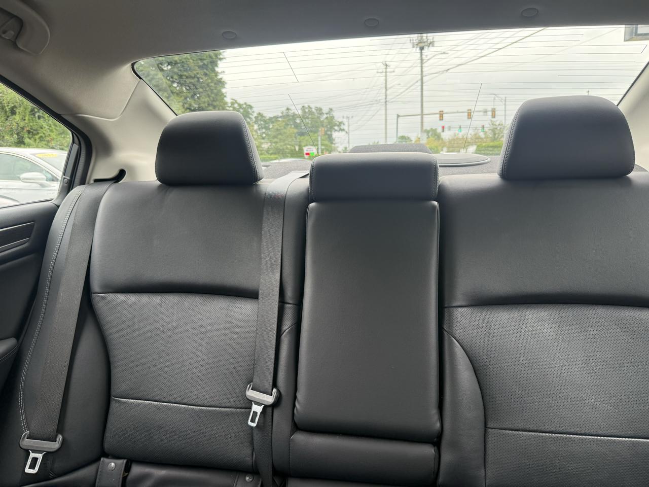 Subaru Legacy  2018