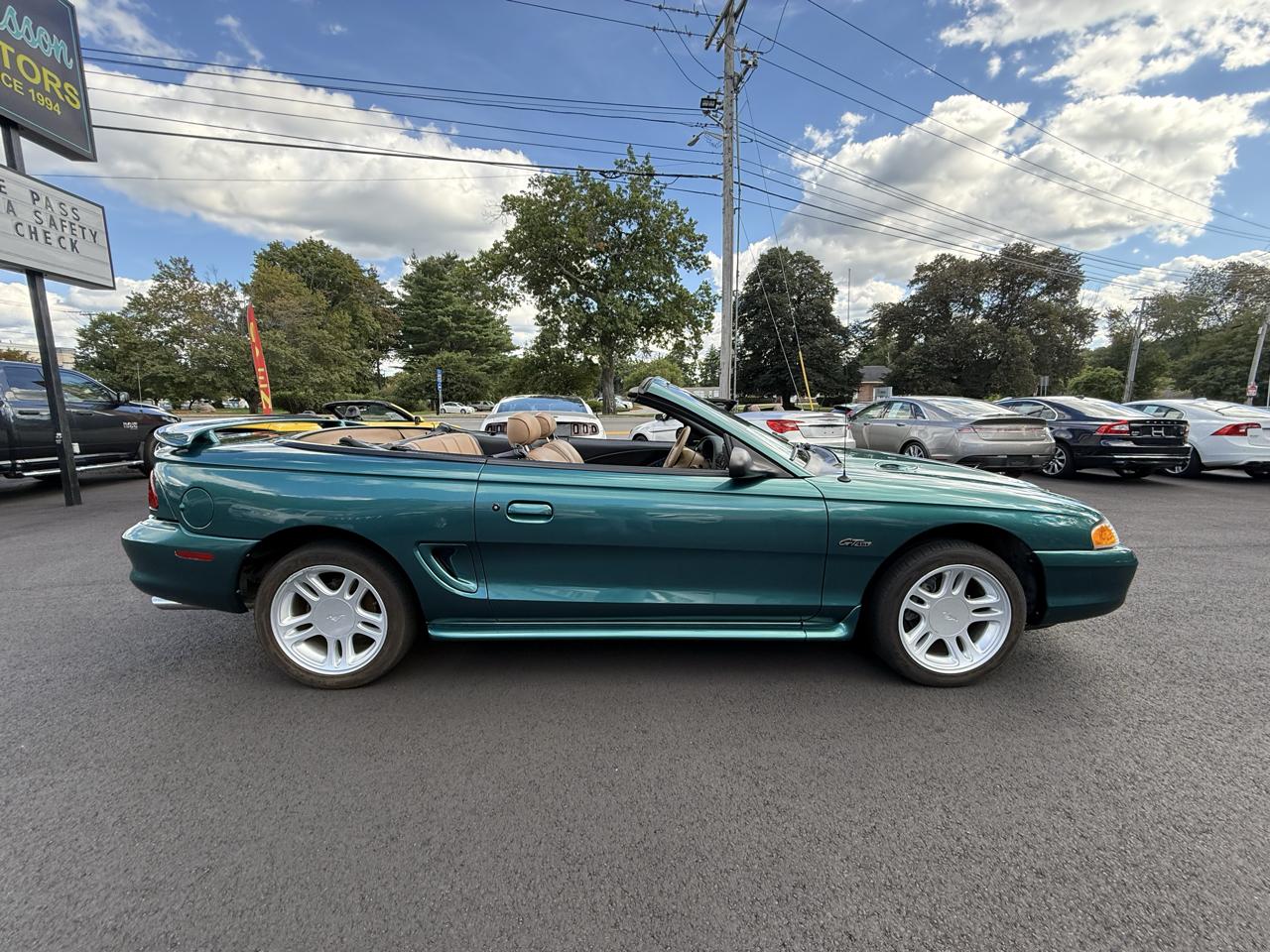 Ford Mustang  1996