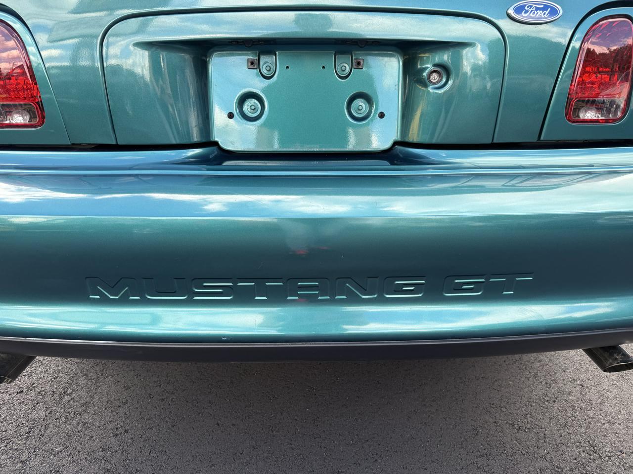 Ford Mustang  1996