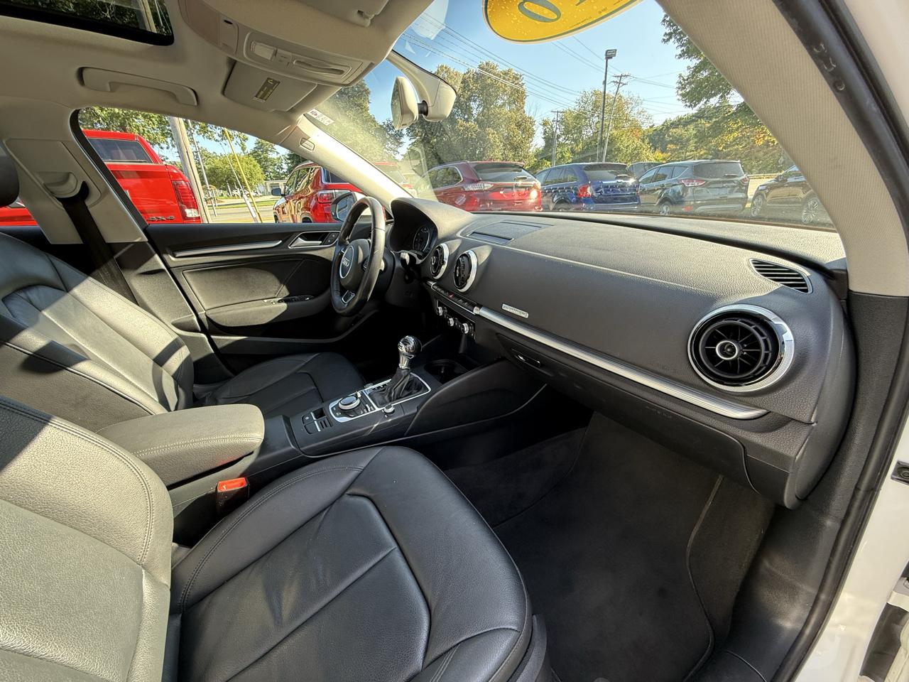 Audi A3  2016