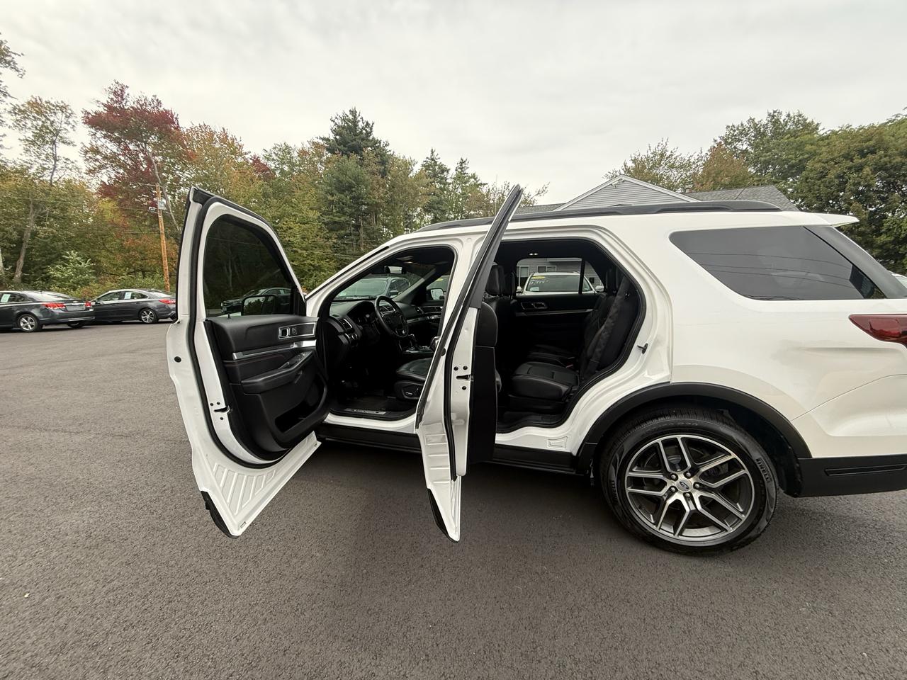 Ford Explorer  2018