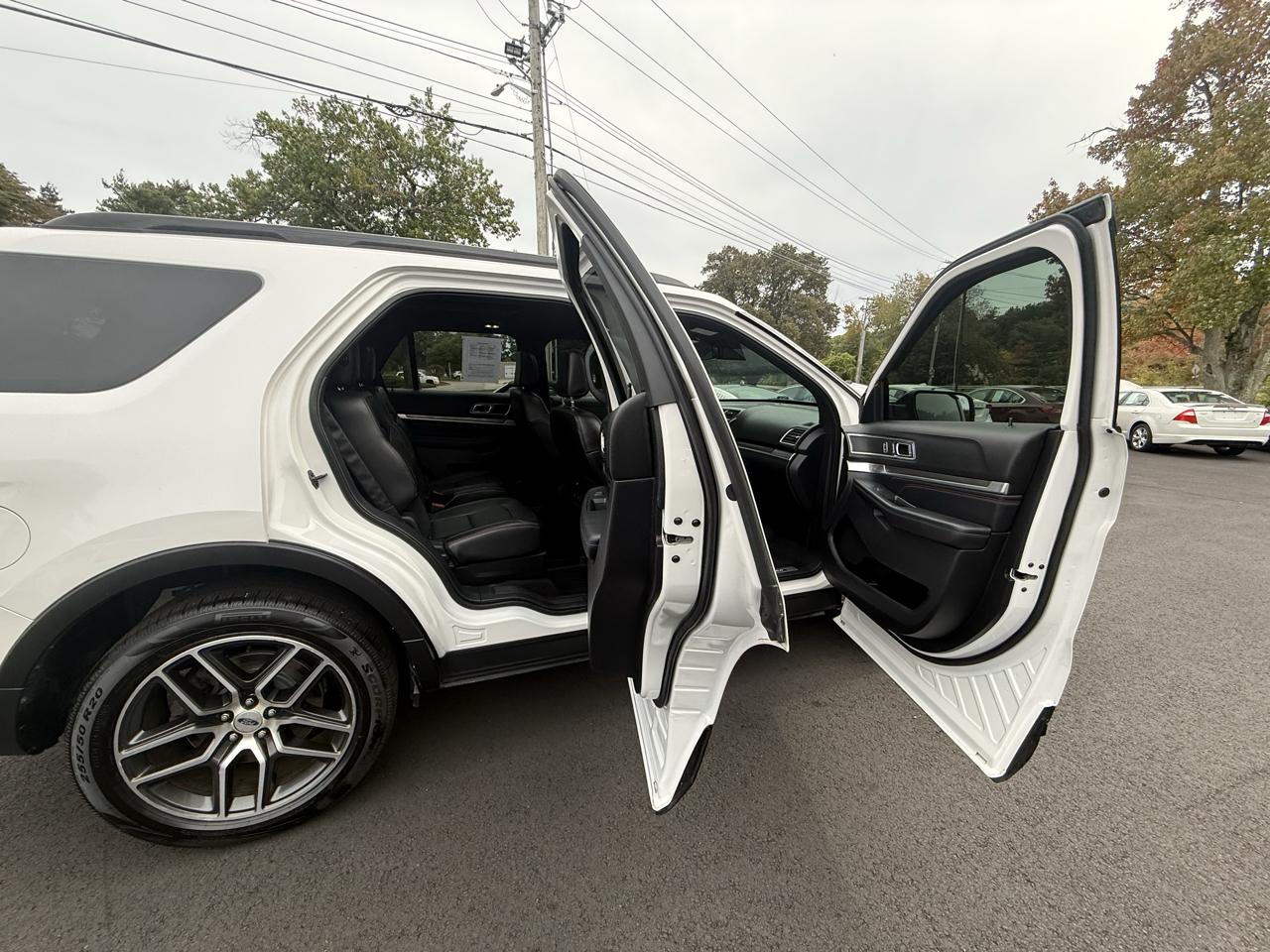 Ford Explorer  2018