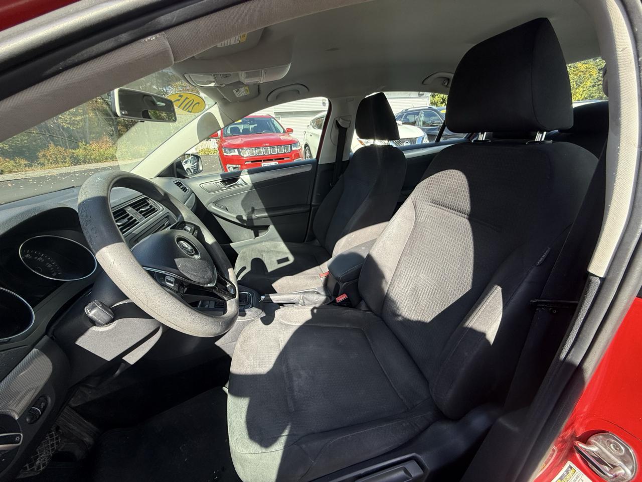 Volkswagen Jetta Sedan  2015