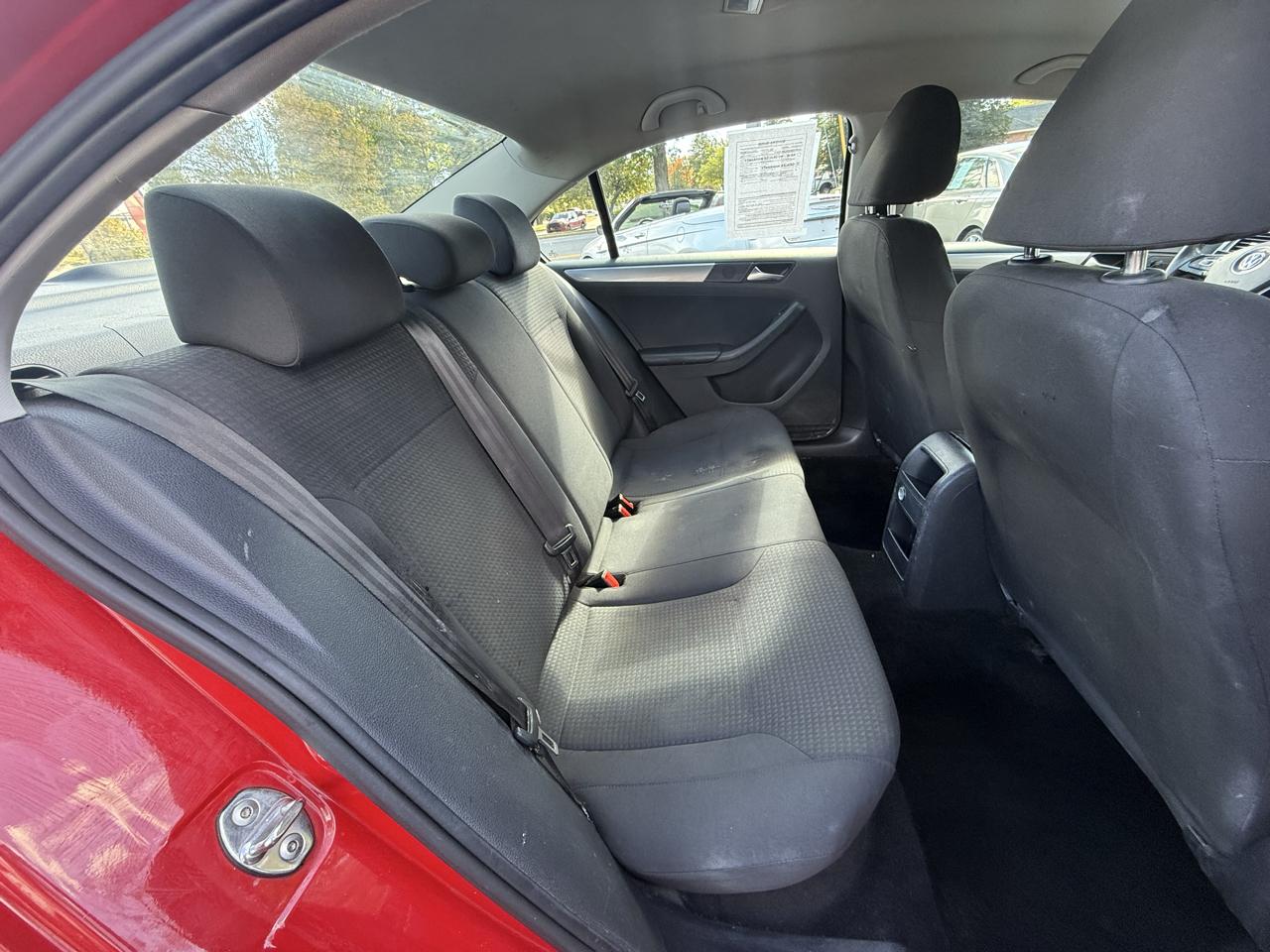 Volkswagen Jetta Sedan  2015