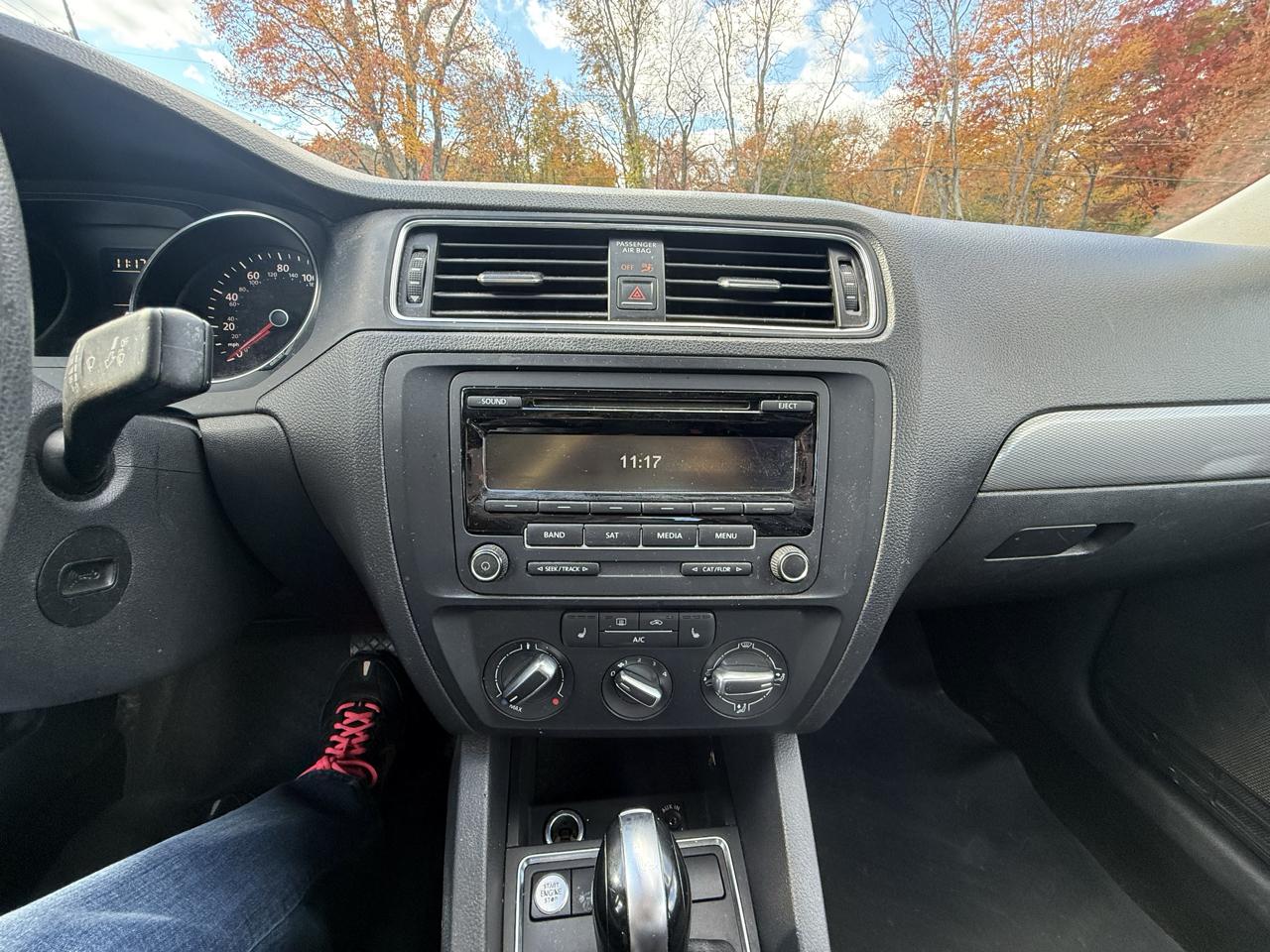 Volkswagen Jetta Sedan  2015