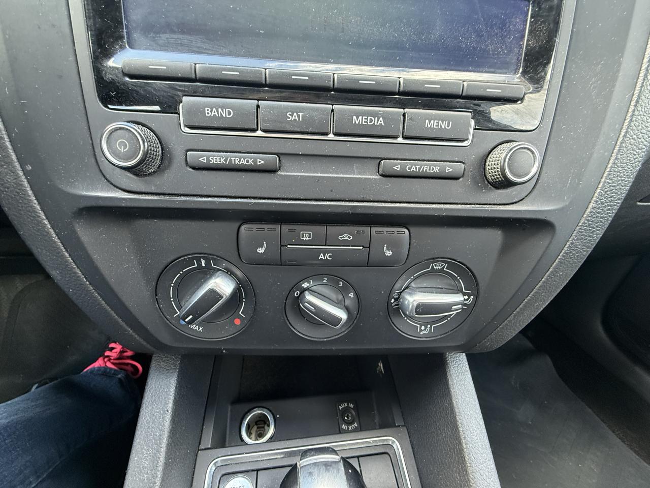 Volkswagen Jetta Sedan  2015