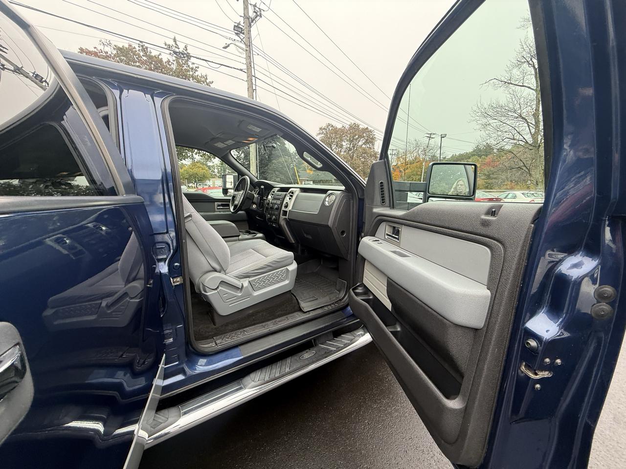 Ford F-150  2011
