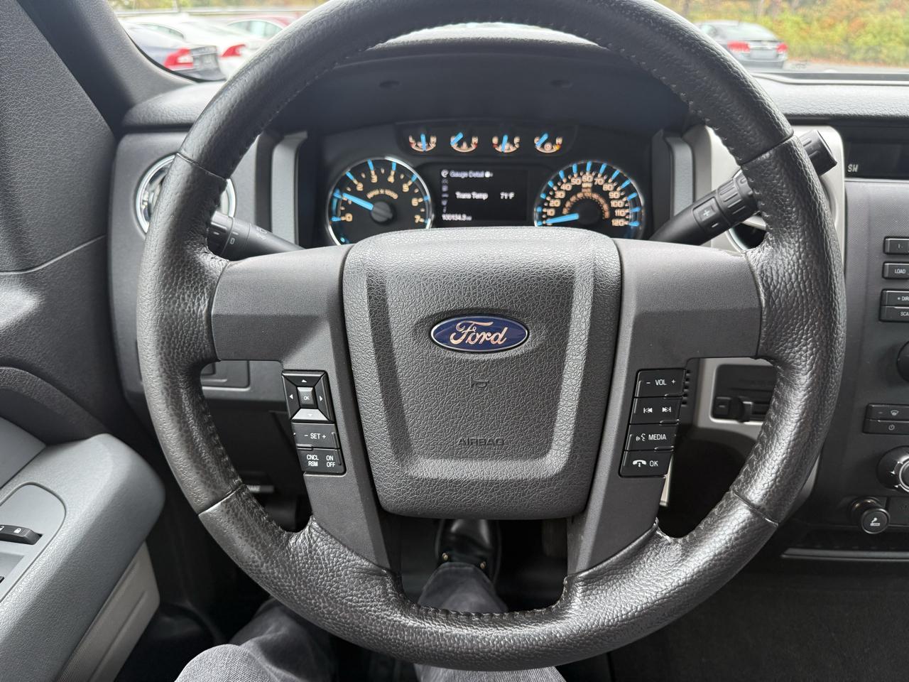 Ford F-150  2011