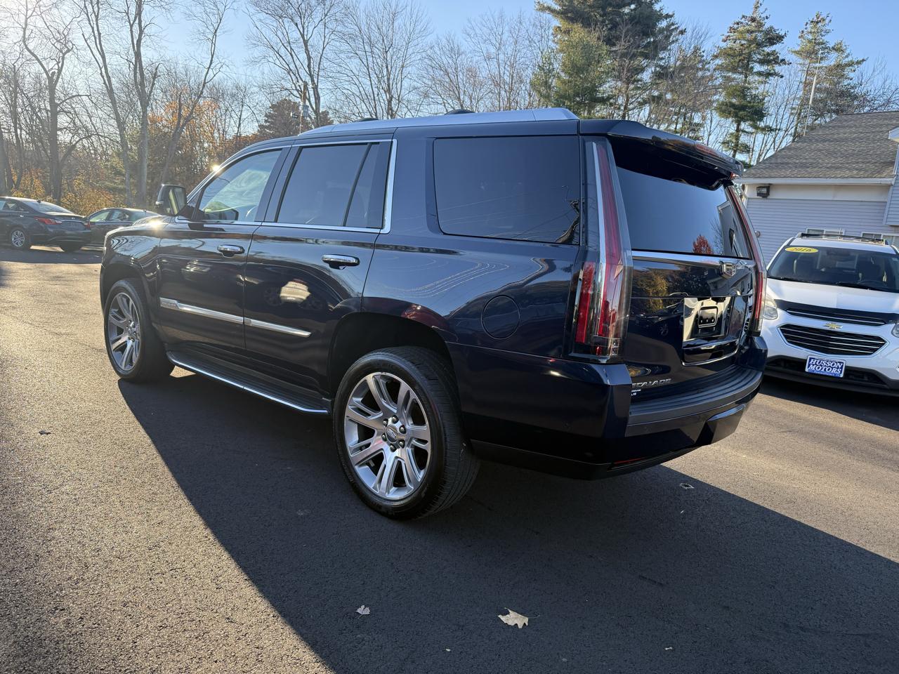 Cadillac Escalade  2018