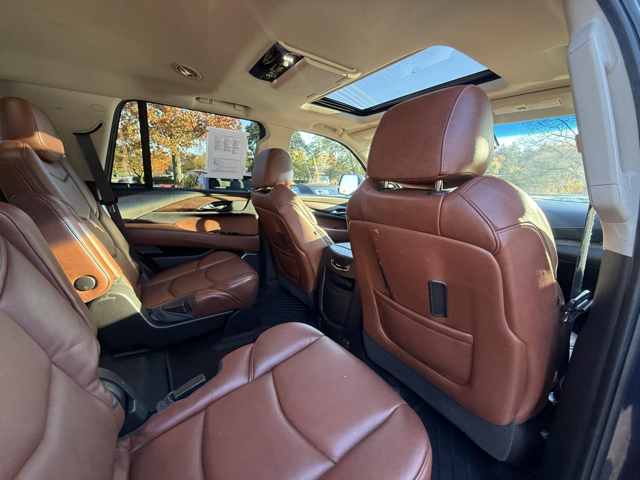 Cadillac Escalade  2018