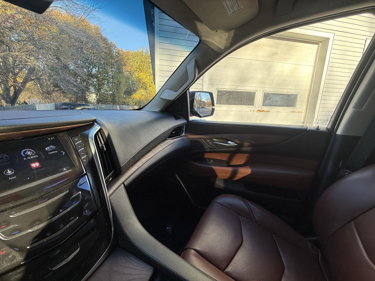 Cadillac Escalade  2018