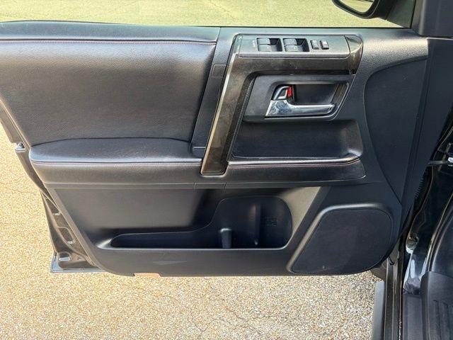 Toyota 4Runner  2015