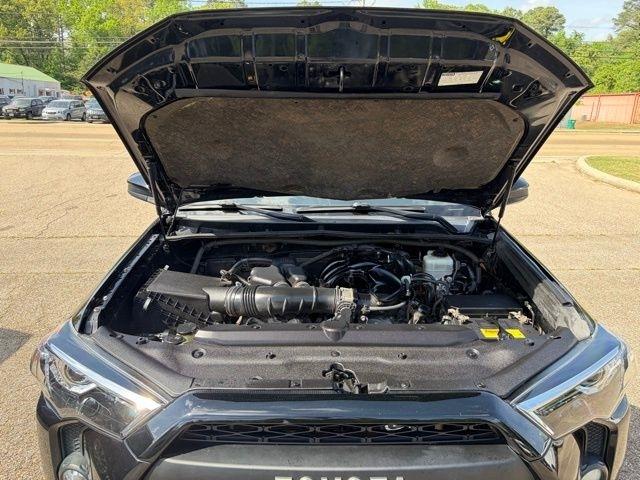 Toyota 4Runner  2015