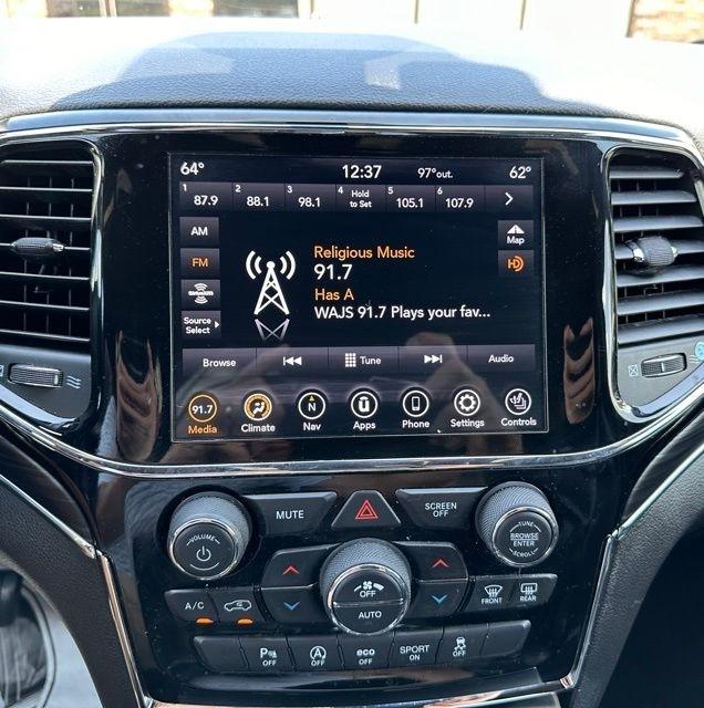 Jeep Grand Cherokee  2021