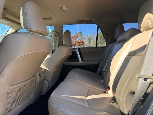 Toyota 4Runner  2012