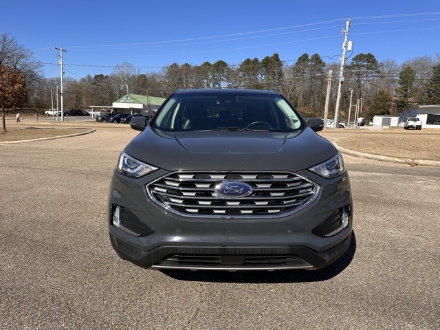 Ford Edge  2021