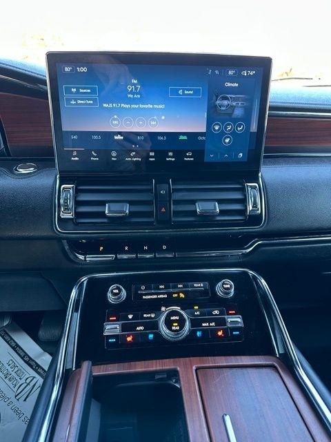 Lincoln Navigator  2023