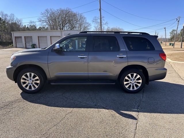 Toyota Sequoia  2014