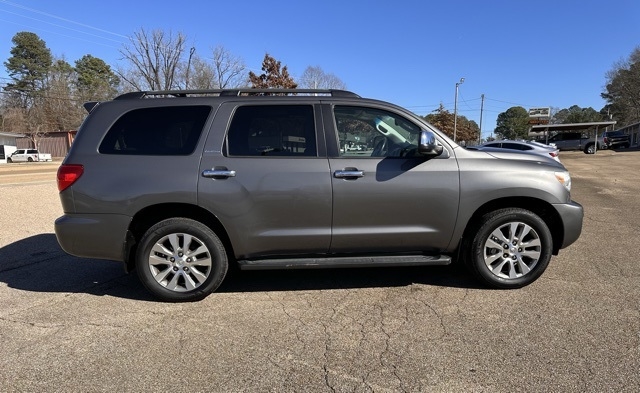 Toyota Sequoia  2014